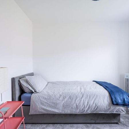 Cosy 3 Bed Near Beaches, Cardiff & Brecon Beacons Coity Dış mekan fotoğraf